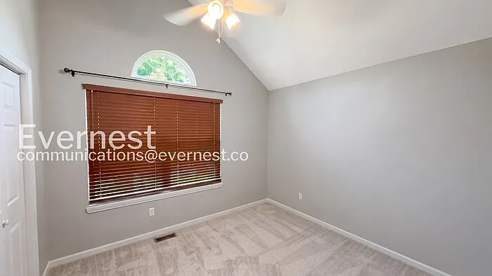 2217 Magnolia Dr — Photo 13