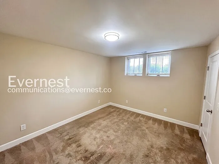 351 Kara Ln — Photo 14