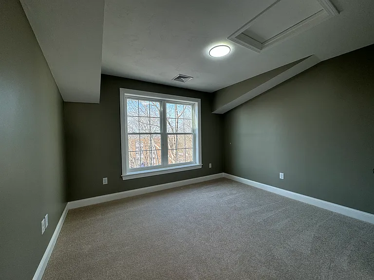 3rd bed/office