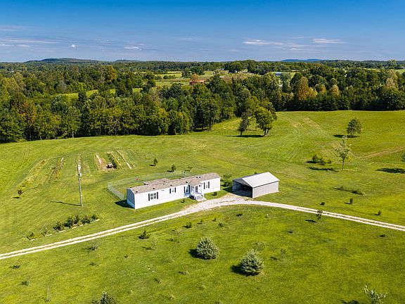 4th image of 4506 Walkertown Rd