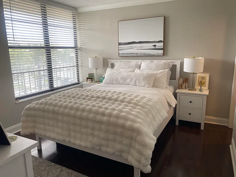 9 Royal Palm Way #403 — Photo 13
