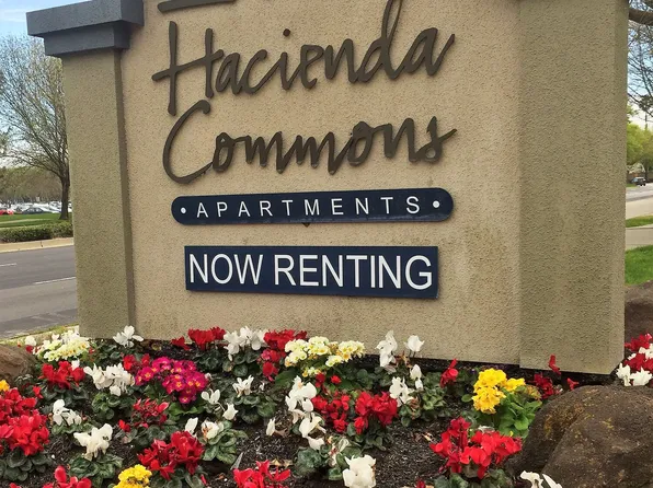 Hacienda Commons