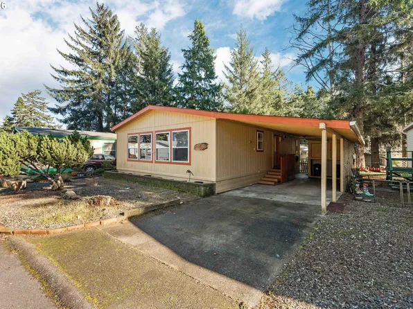 535 Shorepines Ave, Coos Bay, OR 97420