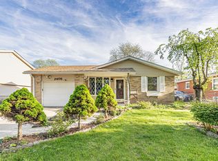 2405 Birch Ln, Rolling Meadows, IL 60008