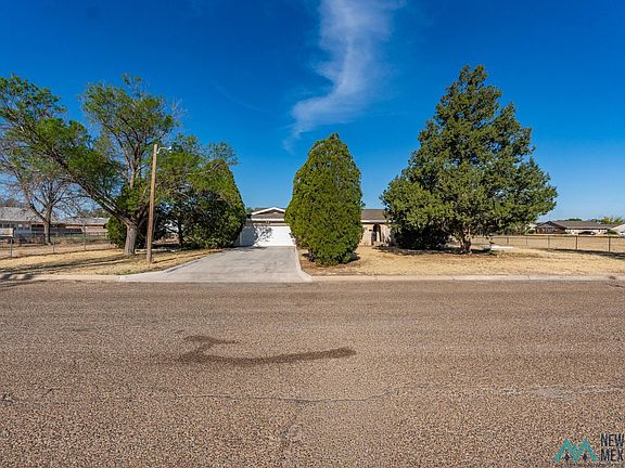 4th image of 2010 S Avenue H