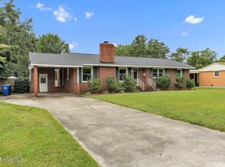 211 Fenton Pl, Jacksonville, NC 28540