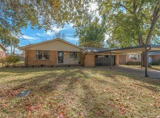 11464 E 6th St, Tulsa, OK 74128