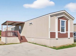 470 Sandy Bass Ln, Newark, TX 76071