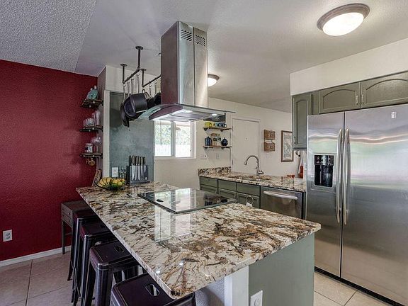 5th image of 2532 E La Jolla Dr