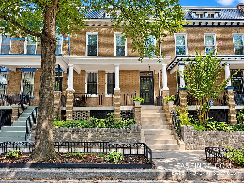 1211 Park Rd NW