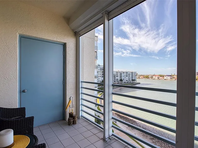 7984 Sailboat Key Blvd S #502 — Photo 32
