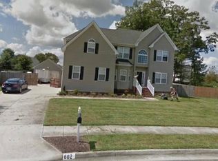 602 Mile Creek Ln, Chesapeake, VA 23322