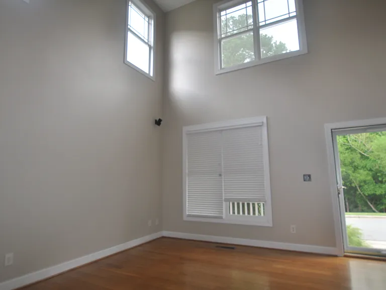 206 Charleston Ln — Photo 5