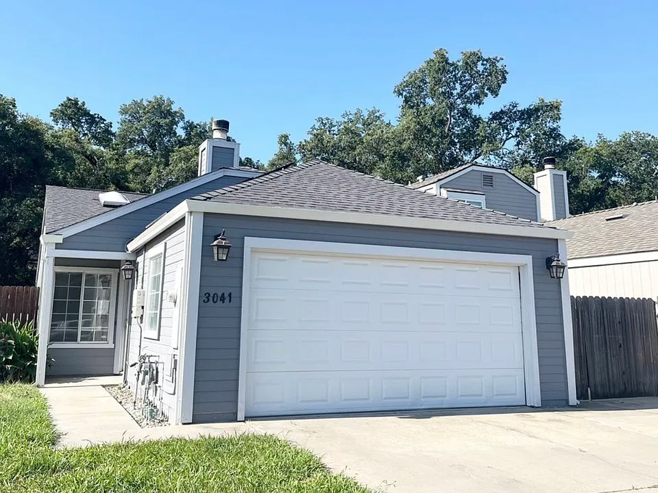 3041 Twin Creeks Ln