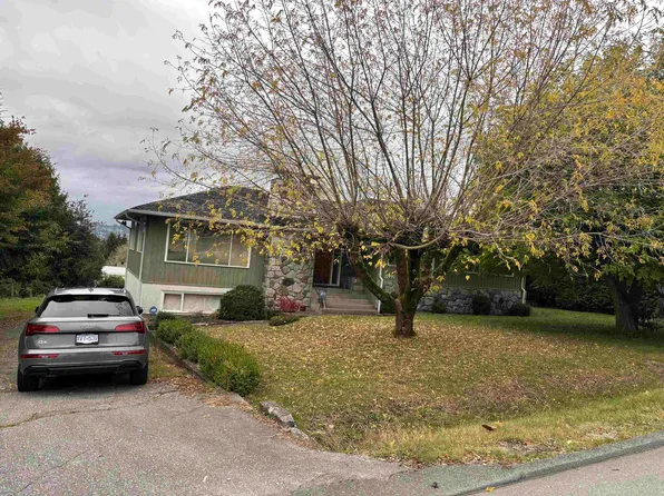 12995 110th Ave, Surrey, BC V3T 2P4