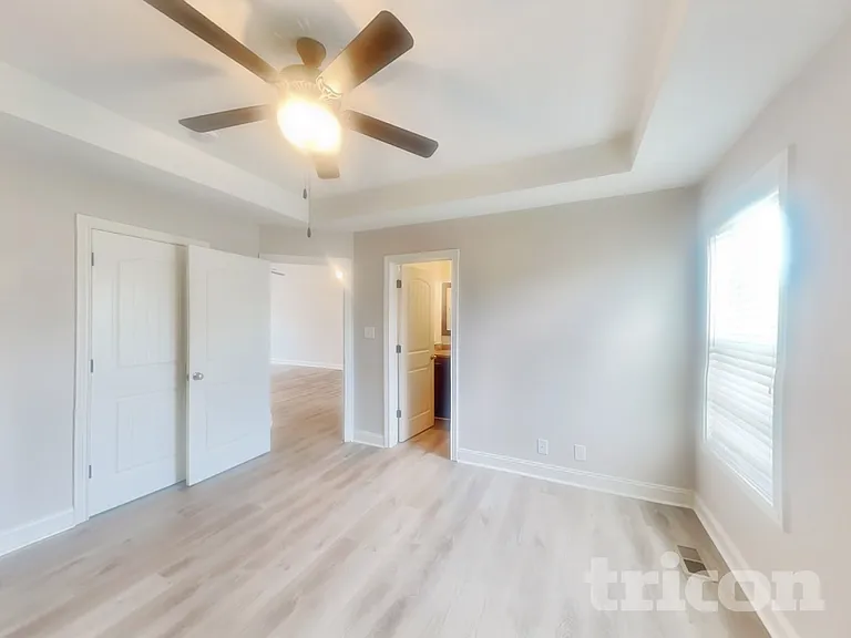 609 Hollow Crst — Photo 5