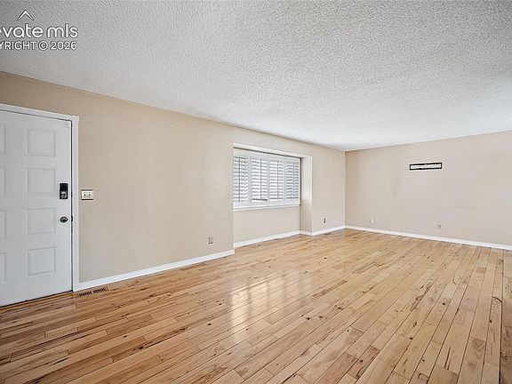 5th image of 5350 Alturas Dr