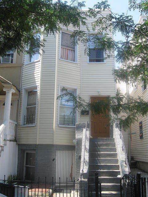 2nd image of 70 Williams Ave