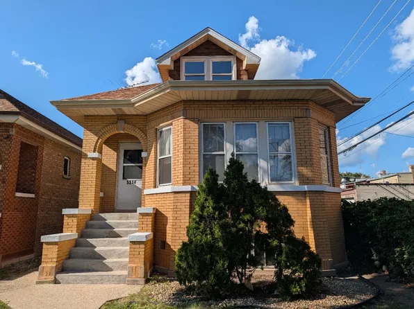 5214 W Schubert Ave, Chicago, IL 60639