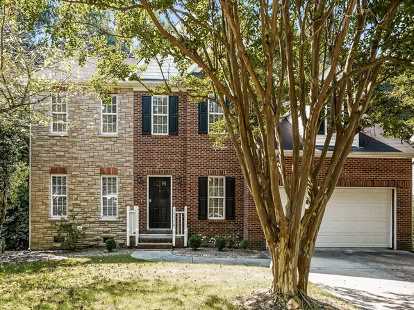 3340 Forest Mill Cir, Raleigh, NC 27616