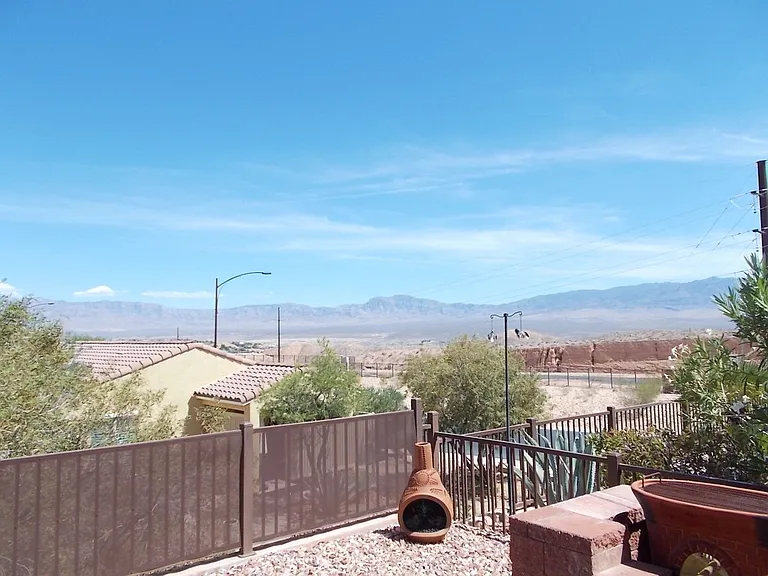 790 Country Grove Ln — Photo 34