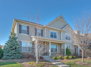 2046 Shermer Rd, Glenview, IL 60026