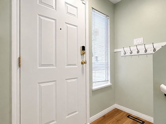 4th image of 7640 Blott St #27
