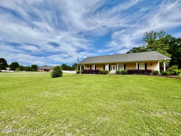 1010 Deerfield, Summit, MS 39666