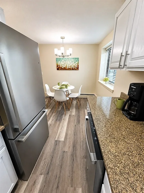 2 bed, 1.0 bath, 950 sqft, $2,900 — Photo 4