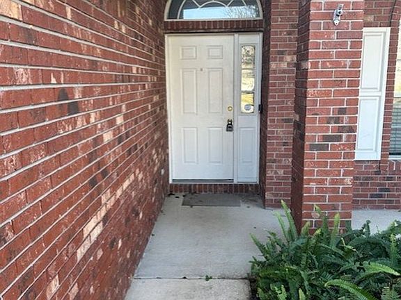 4th image of 11669 Collins Creek Dr