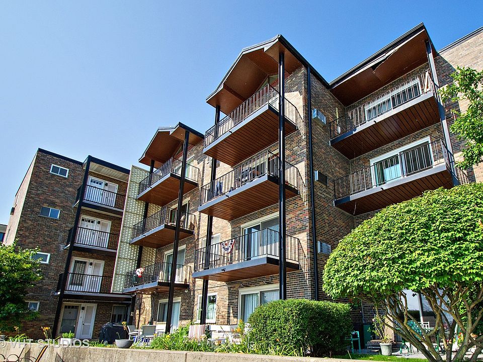 1st image of 1321 W Birchwood Ave APT 207