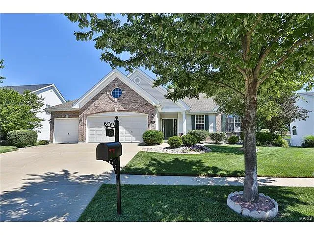458 Westglen Village Dr photo 1