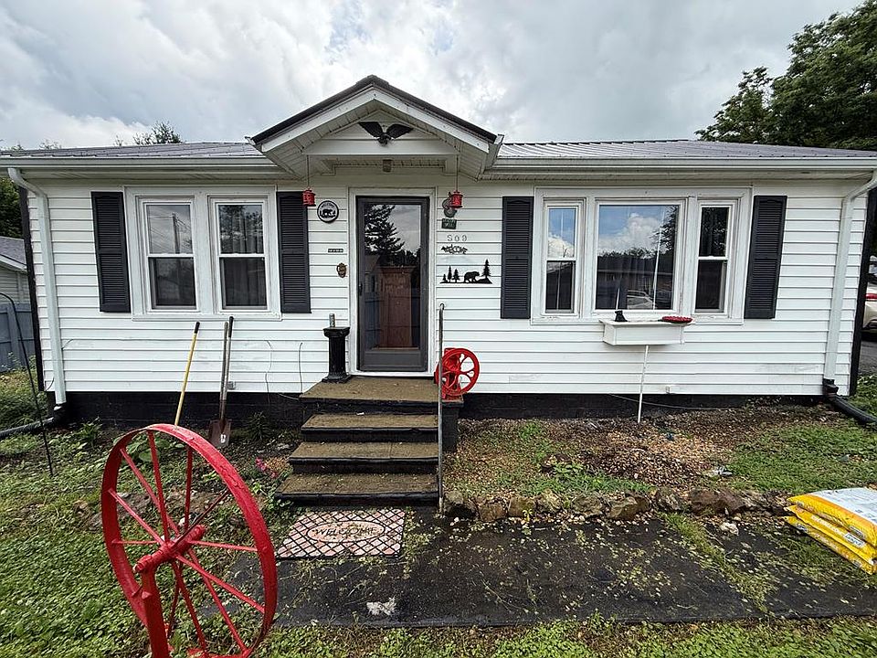 1st image of 309 Jackson St