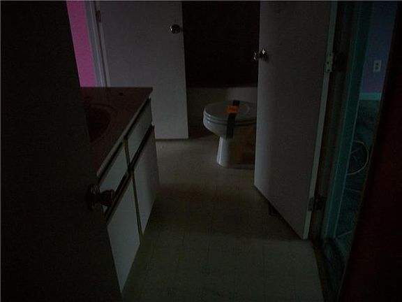 2nd image of 100 Louis James Ct