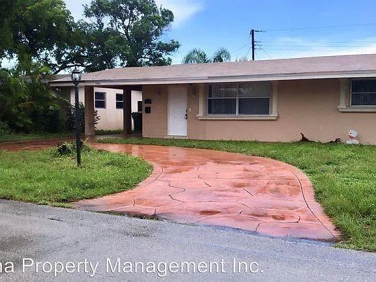 2 bed, 1.0 bath, 920 sqft, $2,000 — Photo 1