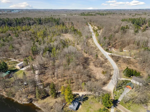 7952 Main St, Newaygo, MI 49337