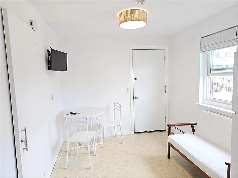 70 Carroll Ave #1004 — Photo 9