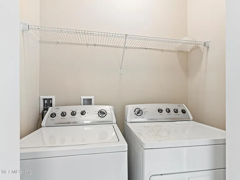 4368 Ellipse Dr — Photo 20