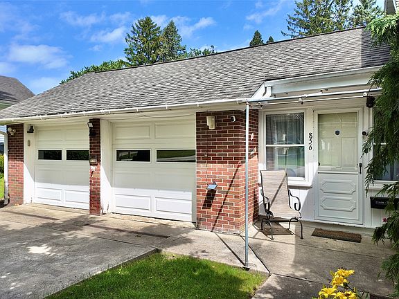 2nd image of 856 W 50th St