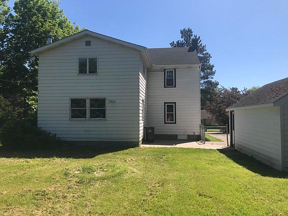 3rd image of 1002 Parnell Ave