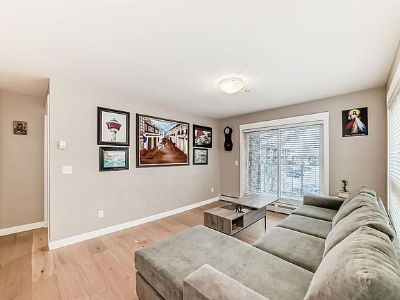 2nd image of 240 Skyview Ranch Rd NE #2312