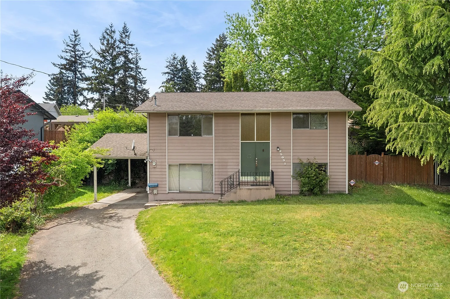 25031 35th Avenue S photo 1