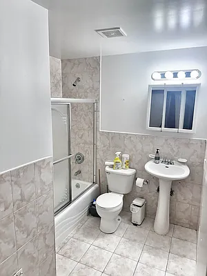 Rented by Jack B Shapiro | media 9