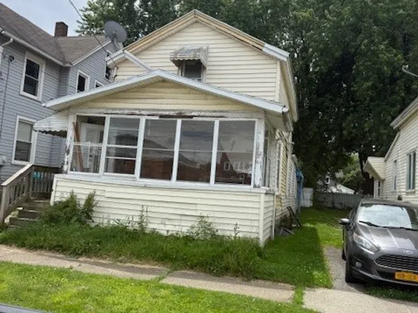 209 Dove St, Dunkirk, NY 14048