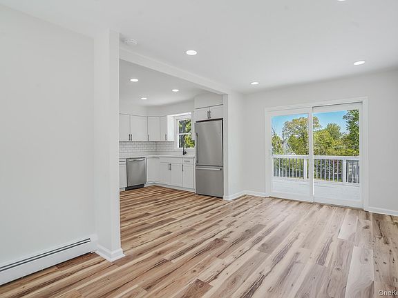 2nd image of 301 Mountain Avenue