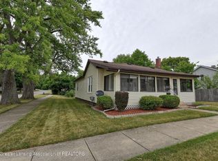 348 S Grant St, Portland, MI