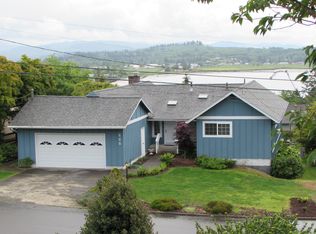 225 McClure Ave, Astoria, OR 97103