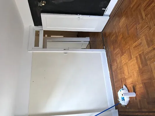 Rented by Astor Realty | media 6