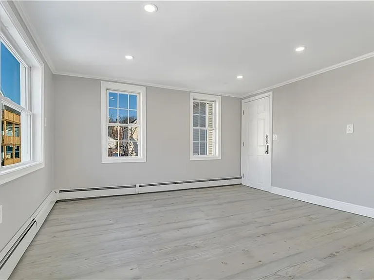 43 Jenkins St #3 — Photo 5