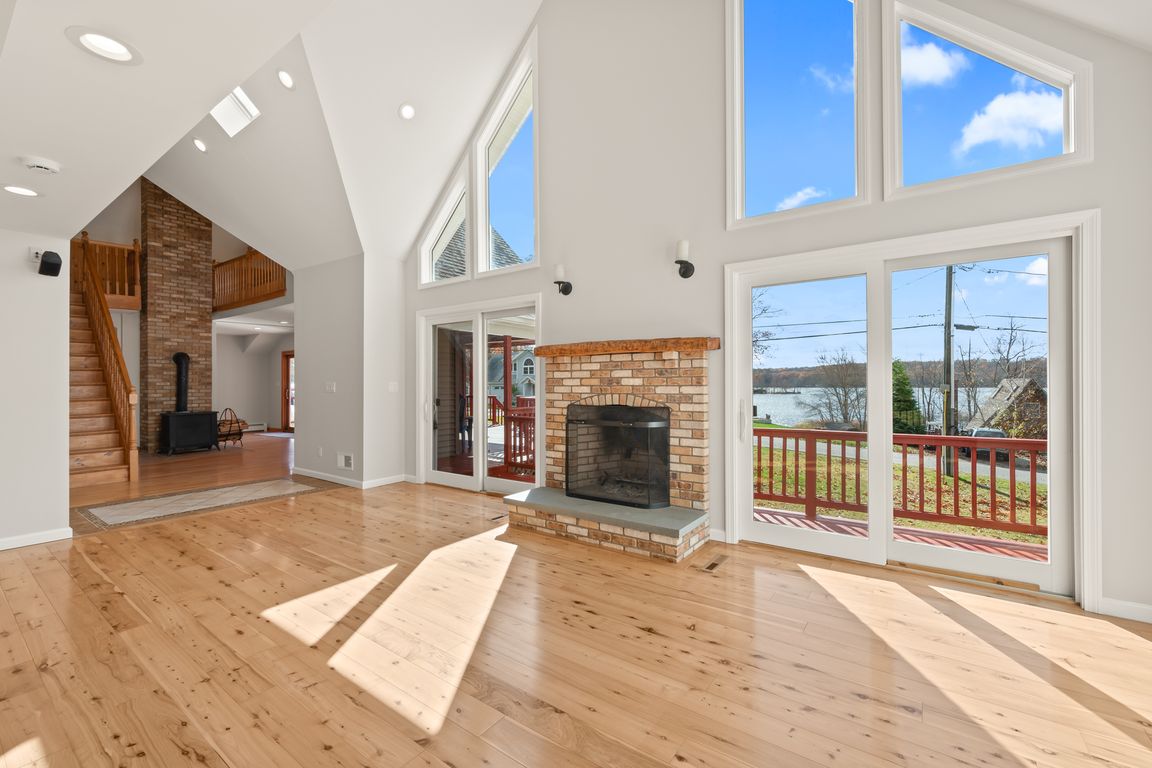 next background image